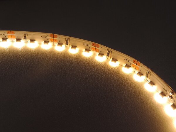 LED pásek s bočním svitem 8mm 14,4W/m, PROFI, 12V, IP20, 120LED/m Barva světla: Teplá bílá, 3000K