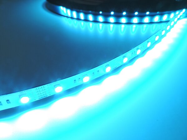 RGBW LED pásek 4v1, 19,2W/m, RGB+bílá 4300K, 10mm, PROFI, 24V, IP20, 60LED/m, 4040