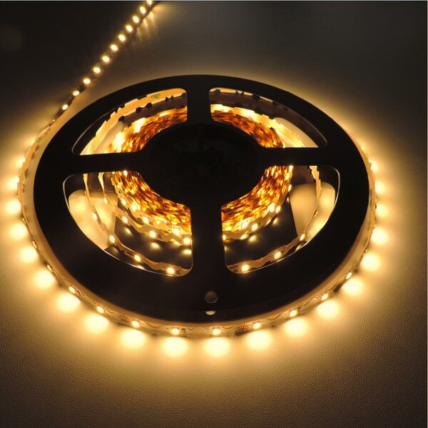 LED pásek OHEBNÝ 8mm 12W/m, PROFI, 12V, IP20, 60LED/m, SMD2835 Barva světla: Teplá bílá, 2700K