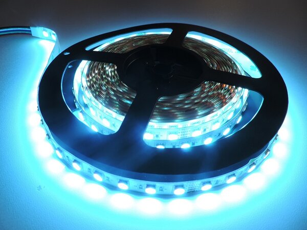 RGBW LED pásek 4v1, 23W/m, RGB+bílá, 12mm, PROFI, 24V, IP20, 72LED/m, 5050 Barva světla: Neutrální bílá, 4300K