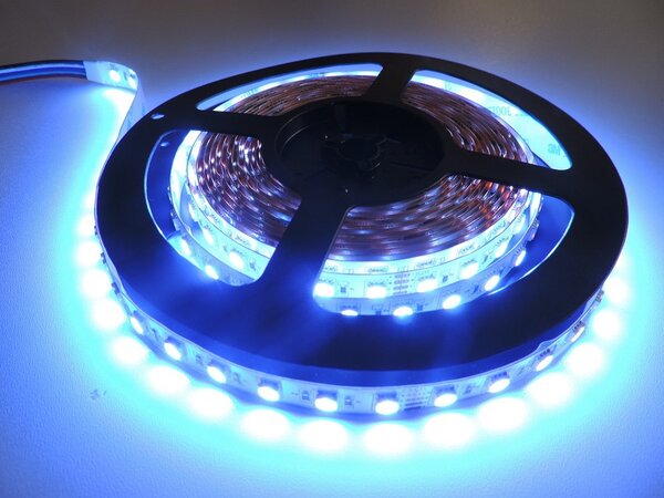 RGBW LED pásek 4v1, 23W/m, RGB+bílá, 12mm, PROFI, 24V, IP20, 72LED/m, 5050 Barva světla: Neutrální bílá, 4300K
