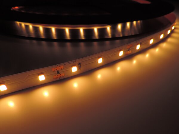PROFI LED pásek CRI>97, 12W, 1100Lm/m, 12V, IP20, 60LED/m Barva světla: Teplá bílá, 2700K
