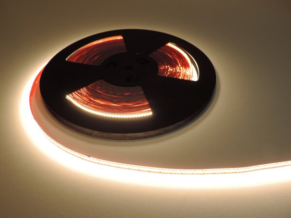 PROFI LED pásek PROFI 14W, 240LED/m, 12V, 10mm, IP20, 1600lm Barva světla: Teplá bílá, 3000K