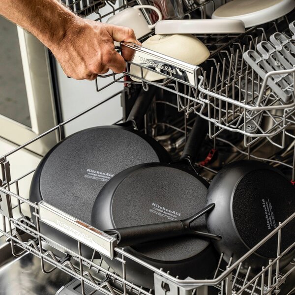 SADA PÁNVÍ vrstva z keramiky 3dílné 20//24//28 cm KitchenAid - Online Only vaření, Online Only