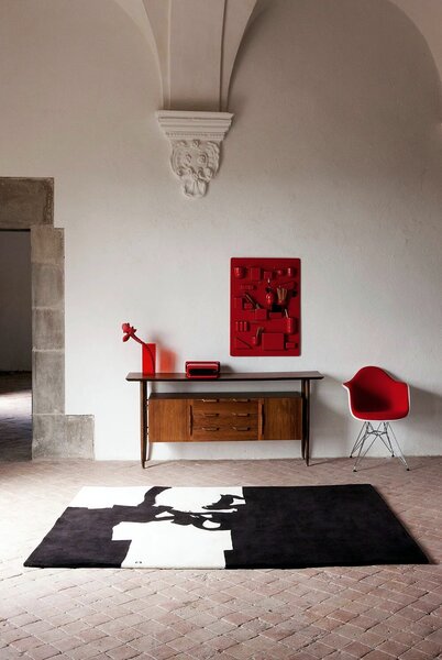 Nanimarquina Koberec Collage 1966, 177x240 cm, kolekce Chillida