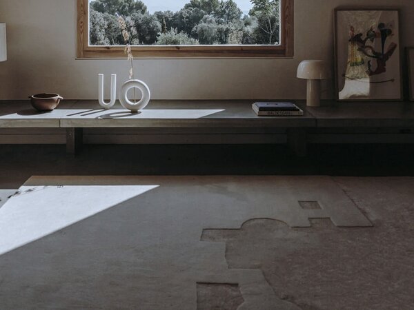Nanimarquina Koberec Gravitation 1994, 250x276 cm, kolekce Chillida