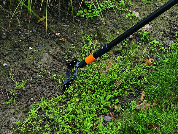 Škrabka na plevel Fiskars Quikfit 139970