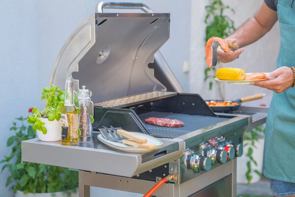 Plynový gril G21 California BBQ Premium line 6390305 + zdarma redukční ventil