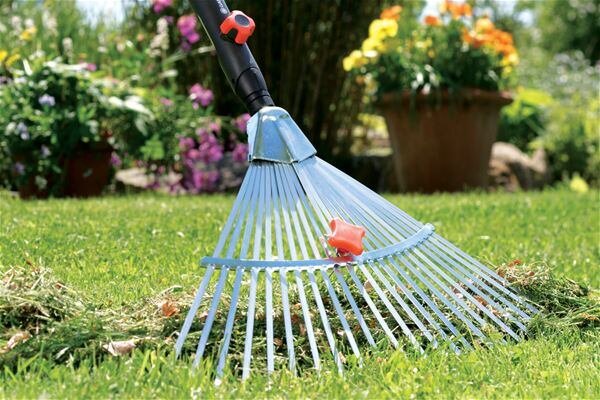 Combisystem Hrábě vějířové posuvné GARDENA 3103-20