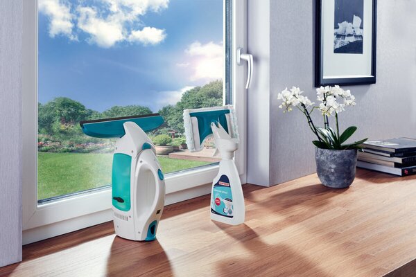 Mop na okna Micro Duo s čističem na sklo 500 ml LEIFHEIT 51165