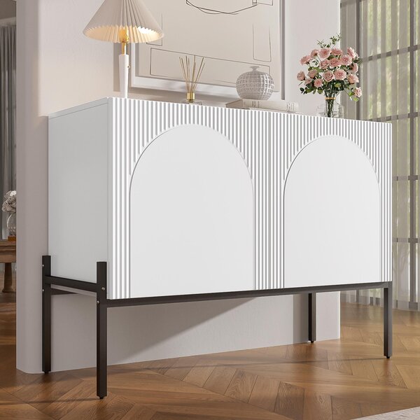 Komoda Flieks se dvěma dvířky a kovovými nohami, design s oblými liniemi, rozměry 100x40x75 cm, bílá barva