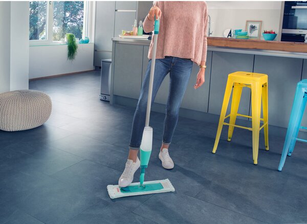 Podlahový mop s rozprašovačem Easy Spray XL LEIFHEIT 56690