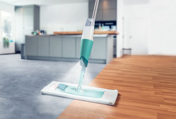 Podlahový mop s rozprašovačem Easy Spray XL LEIFHEIT 56690