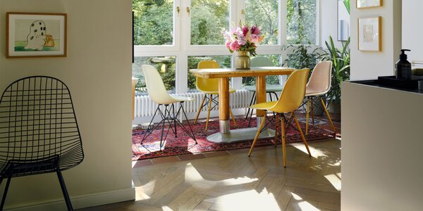 Vitra designové židle DKX