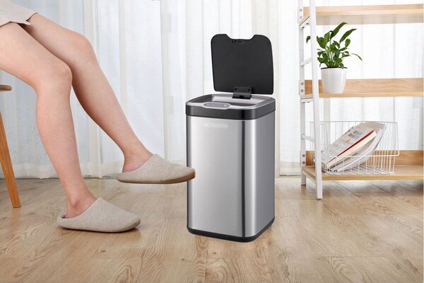 Cube Bezdotykový koš 20 l HELPMATION AK6311