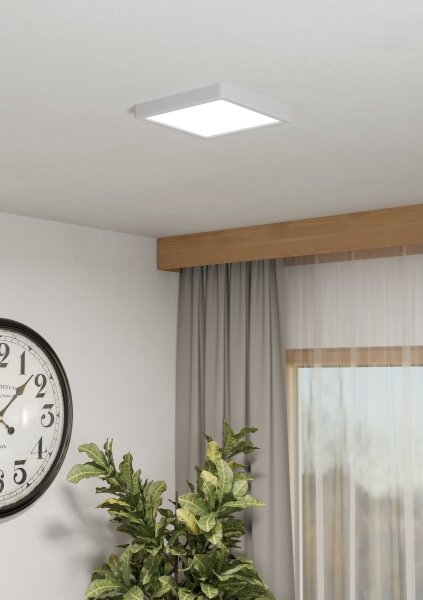 Eglo 901378 -LED RGBW Stm. kou. st. sv. FUEVA-Z LED/10,5W/230V 22x22cm IP44 bílá