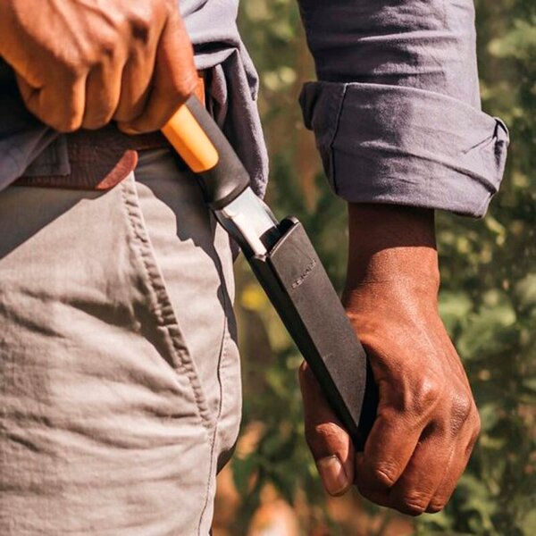 X-series™ Sklízecí nůž K82 FISKARS 1062830