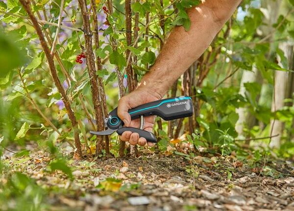 AssistCut Zahradní nůžky GARDENA 12222-20