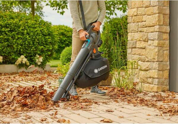 PowerJetCollect Akumulátorový vysavač/foukač 18V P4A - set GARDENA 14895-20