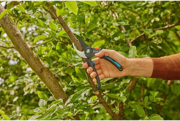 PremiumCut Pro Zahradní nůžky na čerstvé dřevo GARDENA 12251-20