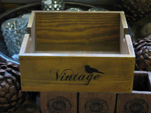 Dřevěná krabice 'Vintage'