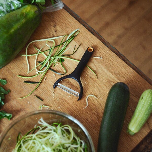 Functional Form™ Škrabka příčná julienne FISKARS 1079909