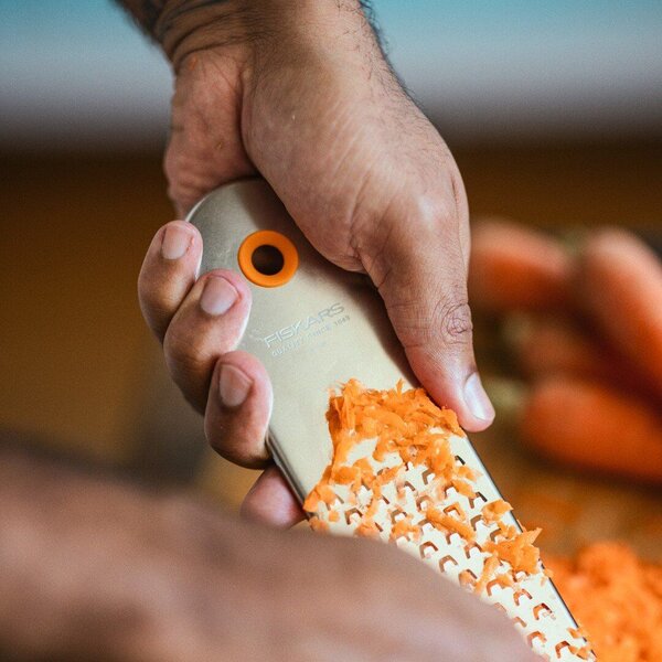Functional Form™ Hrubé struhadlo FISKARS 1079968
