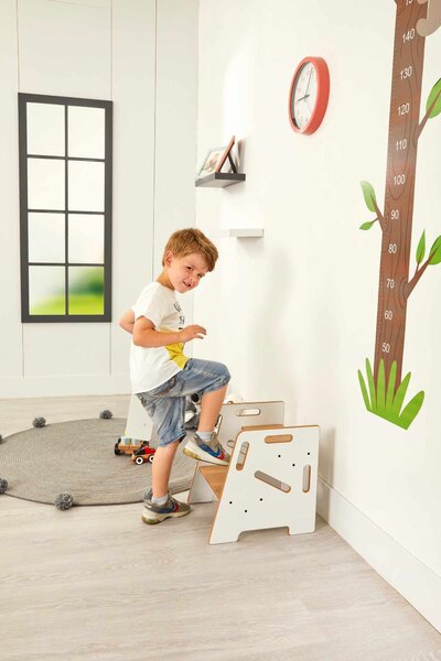 Dětské schůdky Steppy (bílá + naturální). Akce -22%