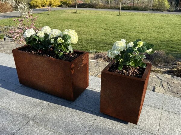 Tall Zahradní květináč vysoký 40 x 40 x 50 cm, corten CORGARDEN 1081