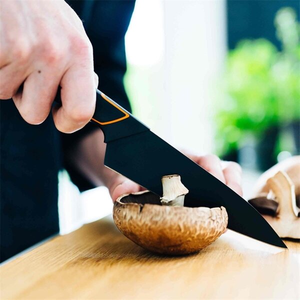 Edge Nůž kuchyňský malý 15 cm Fiskars 978311