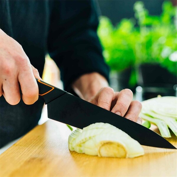 Edge Nůž kuchařský velký 19 cm Fiskars 978308