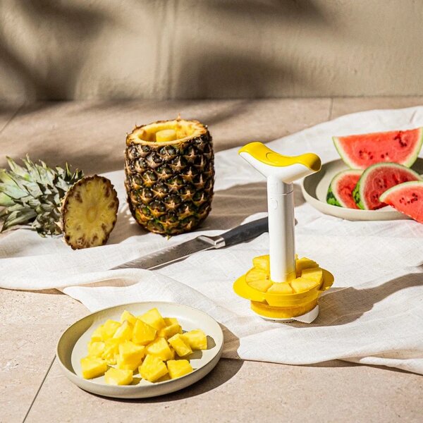 Vacu Vin Kráječ na ananas - žlutá/bílá