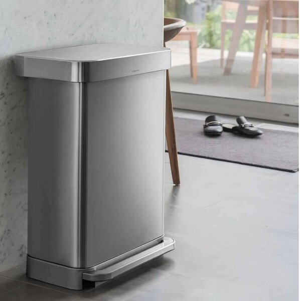 Pedálový odpadkový koš z nerezové oceli 45 l - simplehuman