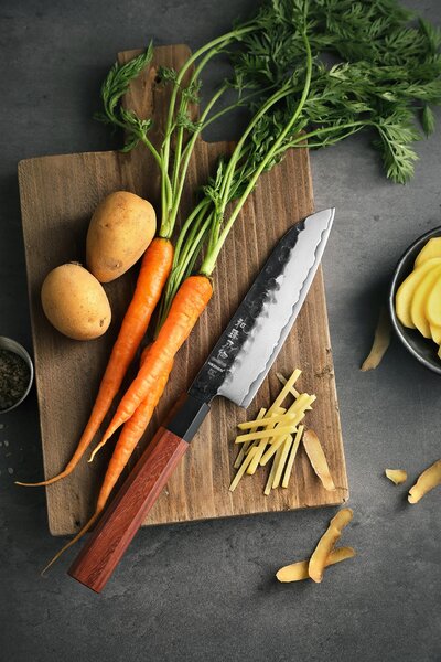 XinZuo Santoku nůž HEZHEN PM8S 5,5"