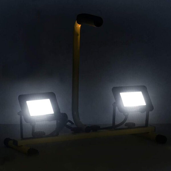 LED reflektor s rukojetí 2 x 20 W studené bílé světlo 149649