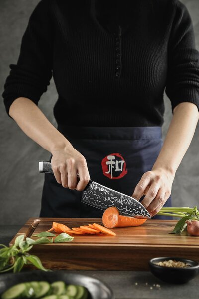 XinZuo Santoku nůž HezHen X10 7"