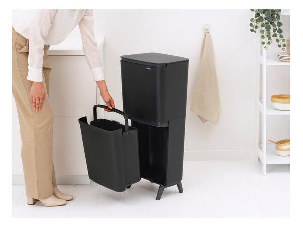 Tmavě šedý plastový odpadkový koš 25+10+10 l na tříděný odpad SortUp Recycle Hi – Brabantia