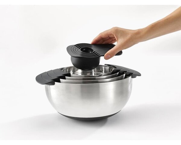 Mísy v leskle stříbrné barvě v sadě 9 ks Nest 100 Collection – Joseph Joseph