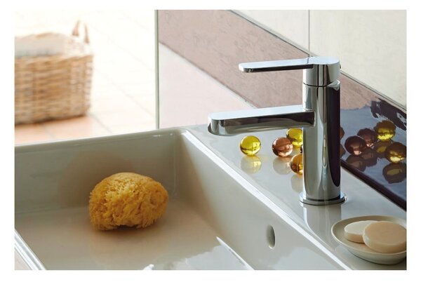Ideal Standard Strada - Umyvadlo 600x420 mm, s přepadem, bílá K077801