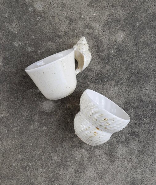Christina Iversen Studio Porcelánový hrnek Konkylie CHI103
