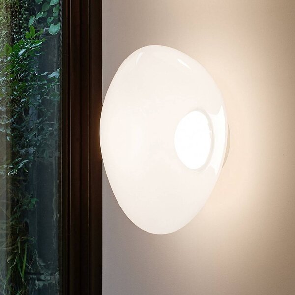 Tom Dixon LED nástěnné světlo Melt, Ø 50 cm, opálová/zlatá, stmívatelný, Mosaz / zlato, Obývací pokoj / jídelna, Plast, Design