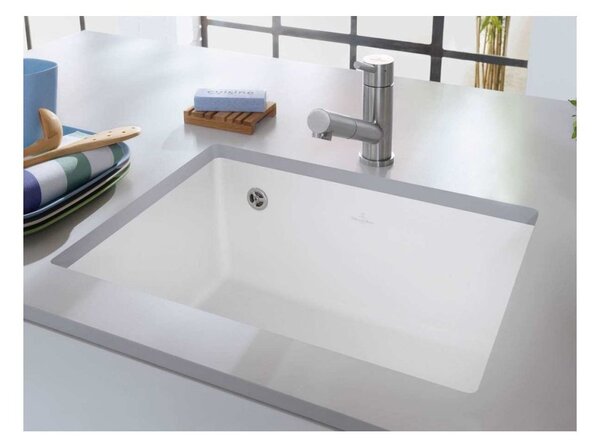 Villeroy & Boch Subway 60 SU - Keramický dřez pod desku 545x440 mm, alpská bílá CeramicPlus 331001R1