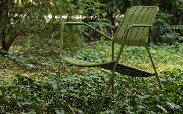 Prostoria designová zahradní křesla Osmo Easy Armchair