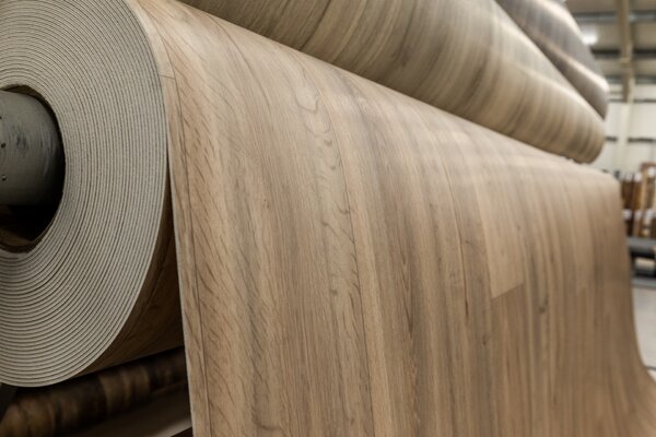 PVC podlaha Essentials (Iconik) J 280T Fumed oak grey beige