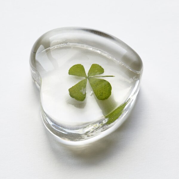 Skleněná dekorace Heart with Clover