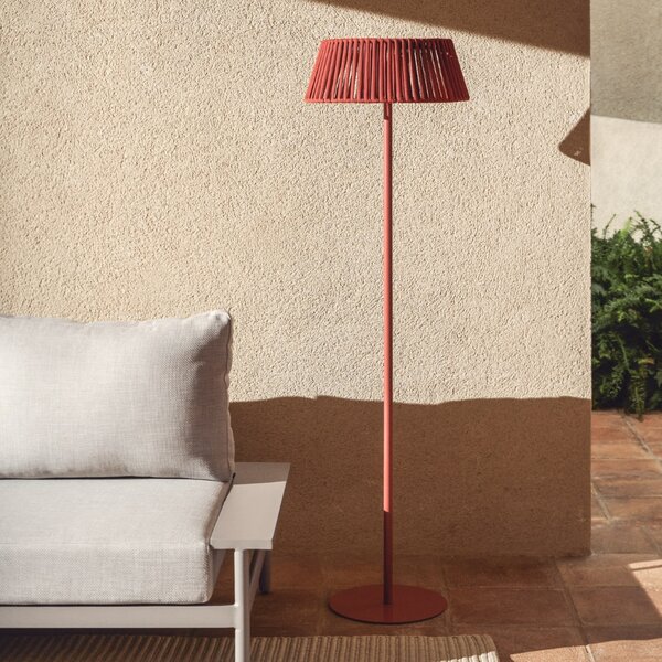 Kave Home Terakotově červená solární LED lampa Aldet 160 cm