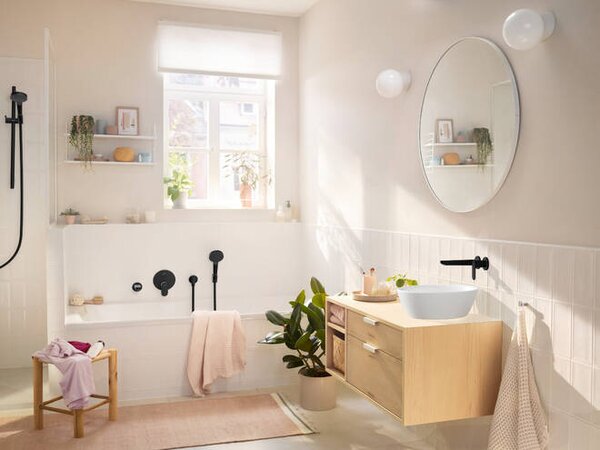 Hansgrohe Rebris S - Páková umyvadlová baterie pod omítku, montáž na stěnu s výtokem 20 cm, matná černá 72528670