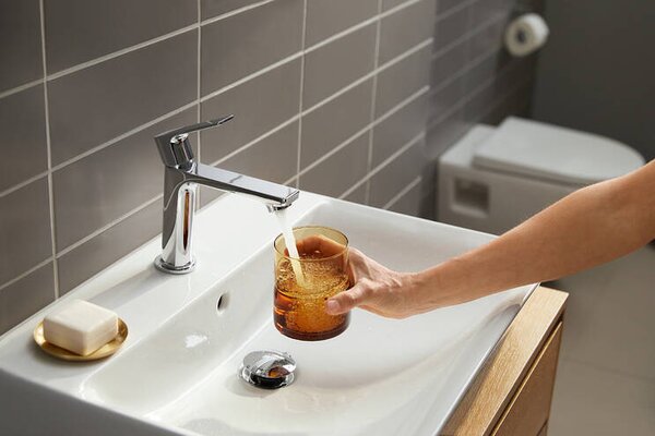 Hansgrohe Rebris E páková umyvadlová baterie 110 CoolStart bez odtokové soupravy, chrom 72560000