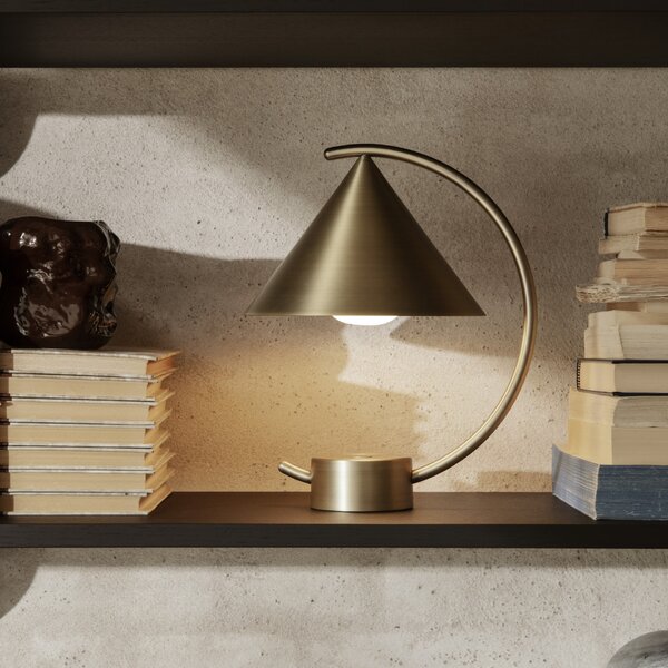 Designová stmívatelná lampa Meridian Brass