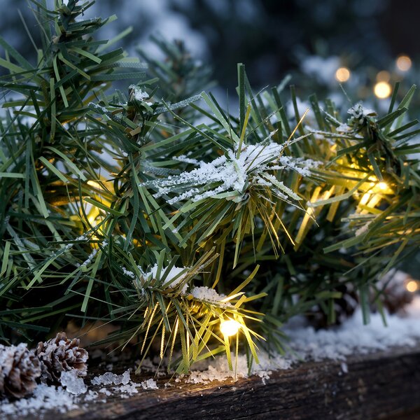 SOLIGHT LED vánoční girlanda s hustým jehličím, 48 LED, 3m, časovač, 3x AA, IP44, teplá bílá